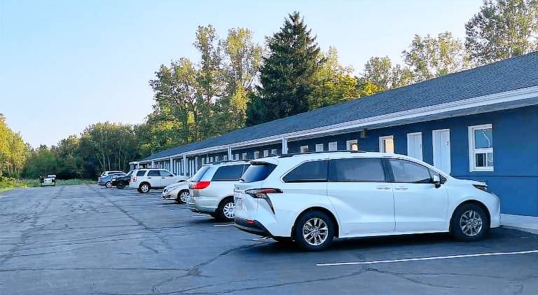 Eastcourtmotel in Sarnia, ON
