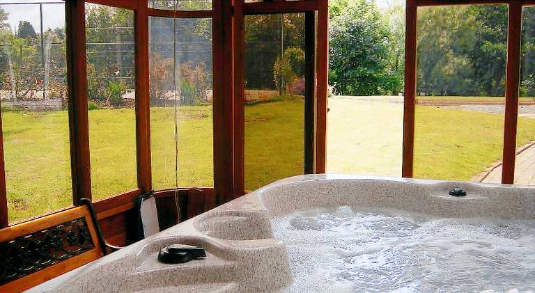 Camillaun Lodge with Lough Corrib Boat Hire — photo 3