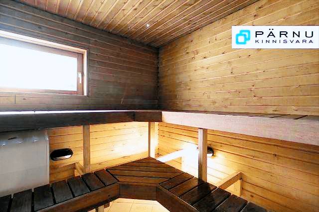 Vacation home with 5 rooms for 10 persons — photo 5