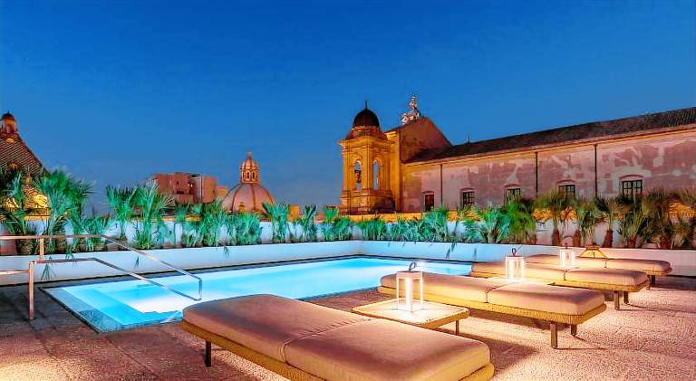 Dome Hotel — photo 2