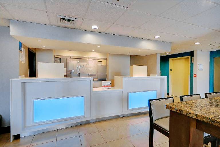 Holiday Inn Express Washington DC East- Andrews AFB By IHG — photo 5