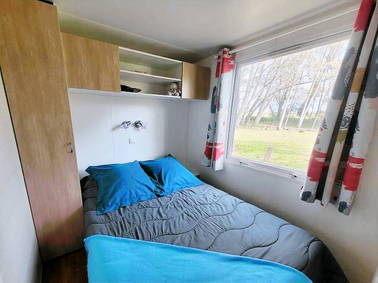 Charming mobile home with pool | Pet-friendly — photo 5