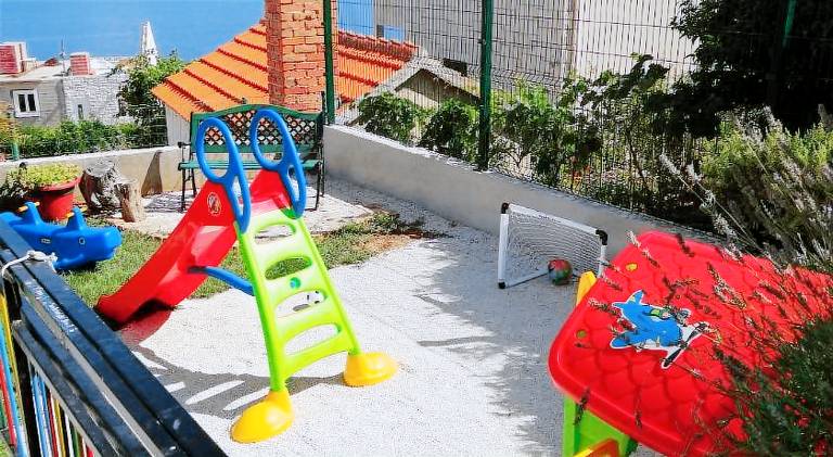 Apartment with 2 rooms for 4 persons — photo 4