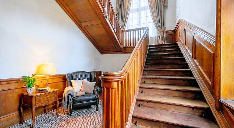 Beautiful serviced apartment with garden, sauna & jacuzzi | Pets allowed — photo 4