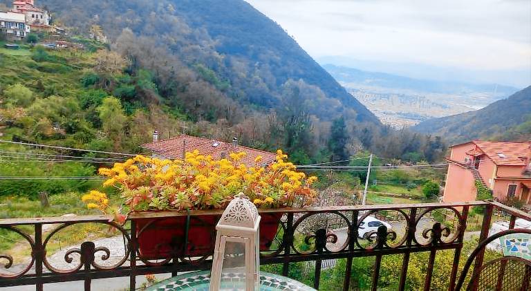 Rental apartment with 1 room for 4 persons in La Spezia