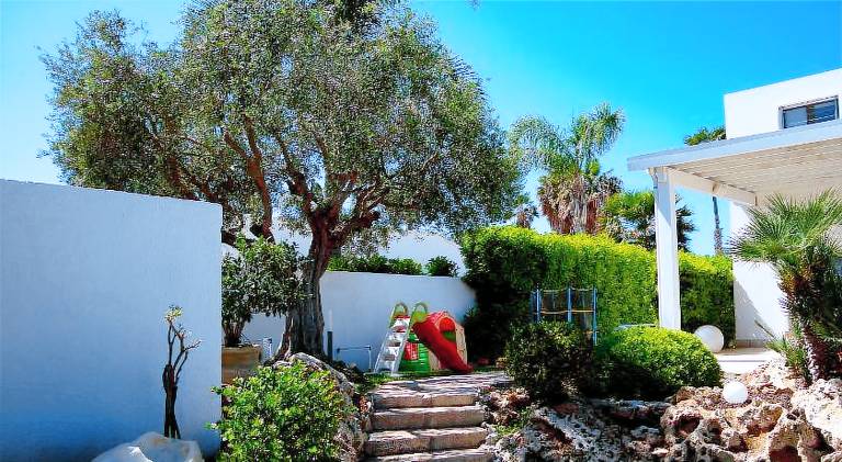 Vacation home with garden | Good for workation — photo 4