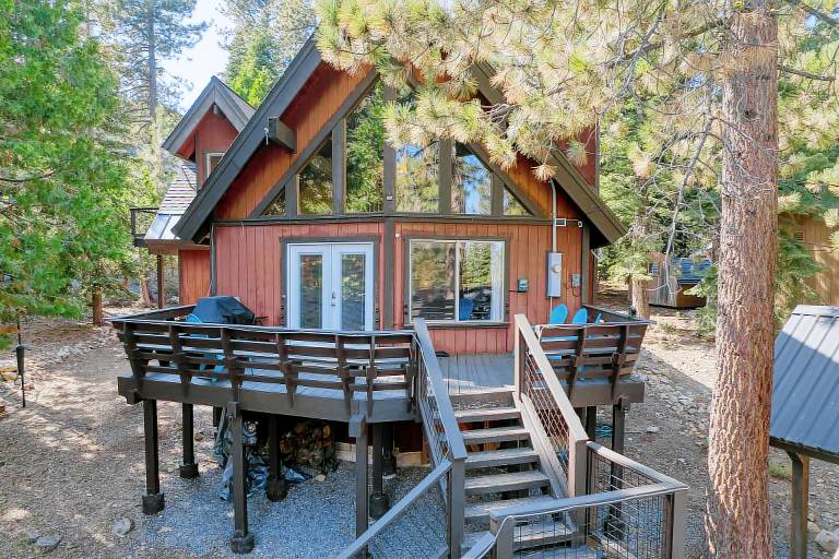 Cabin Tahoma