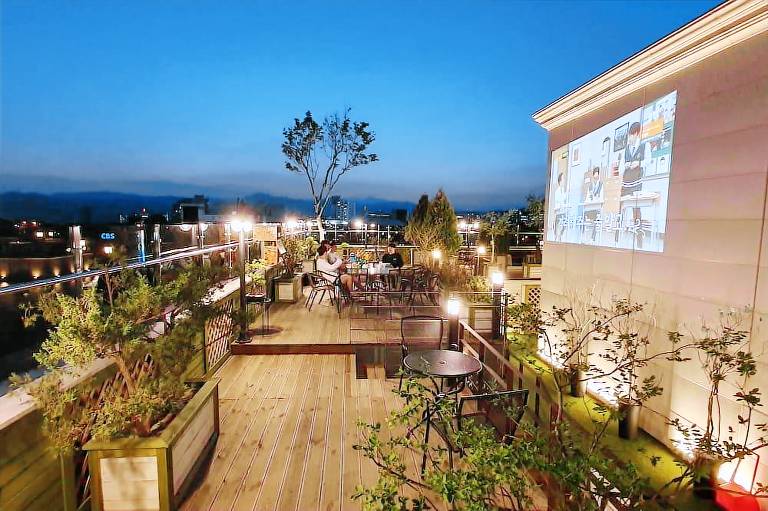 Hotel Bentley