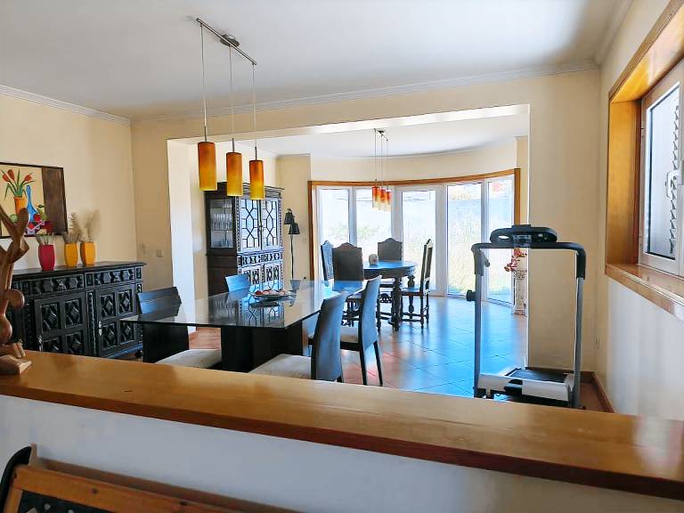 Villa with patio — photo 5