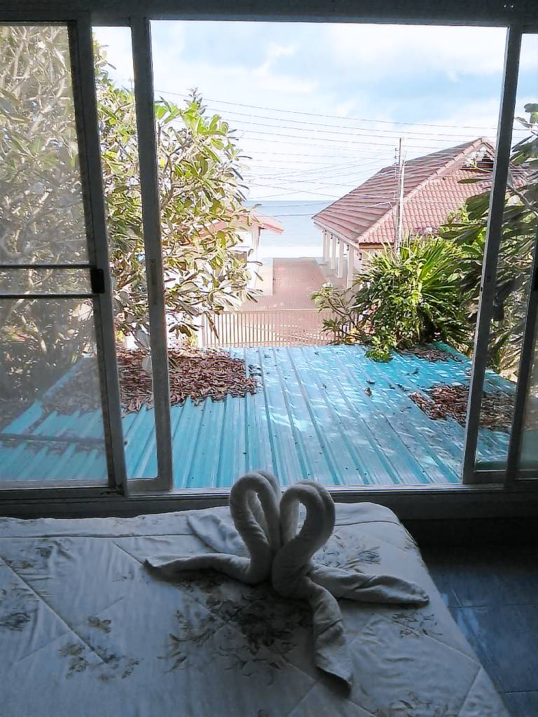 Rental apartment with garden — photo 2