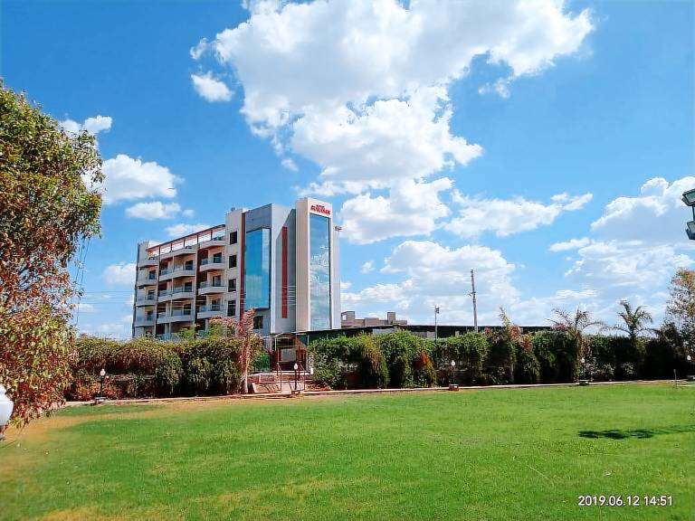 Hotel Sharanam