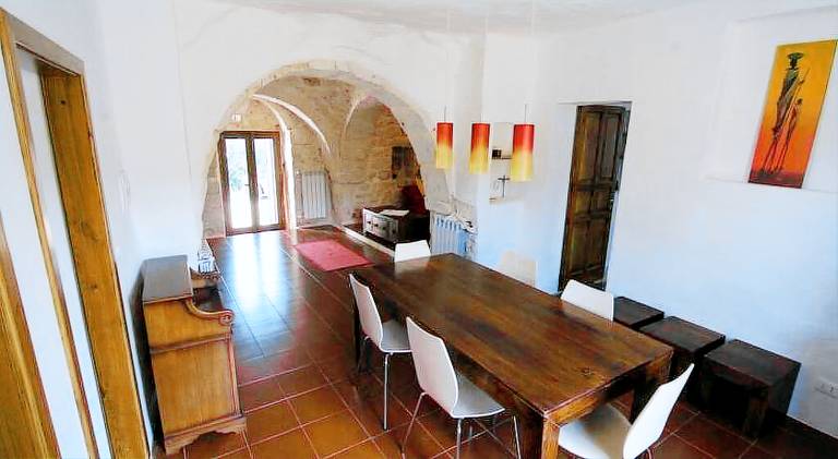 House with 2 rooms for 5 persons — photo 4