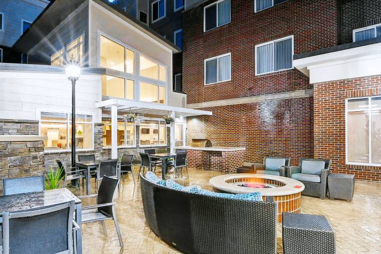 Residence Inn by Marriott Milwaukee North/Glendale — photo 3