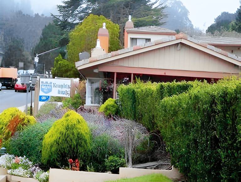 Carmel Hill Lodge in Monterey, CA