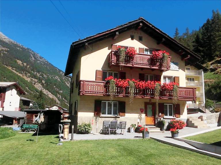 Ferienwohnung in Saas-Balen,  für max. 5 Personen