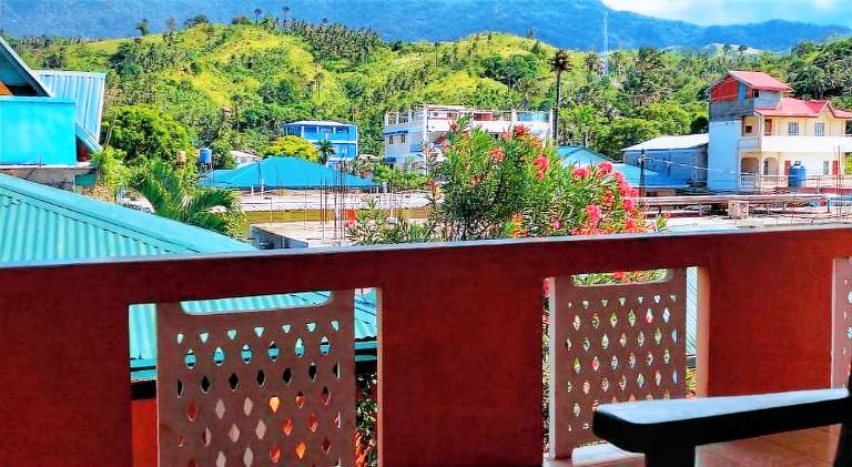 WHITE BEACH GUEST HOUSE — photo 4