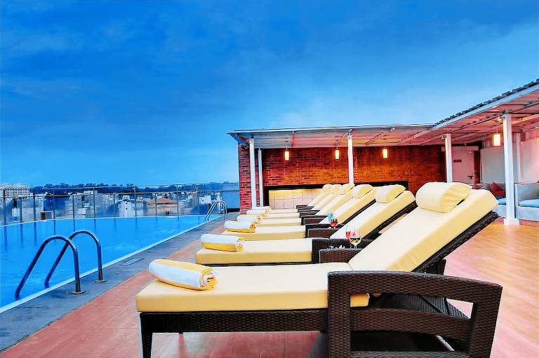 Hotel Royal Orchid Bangalore