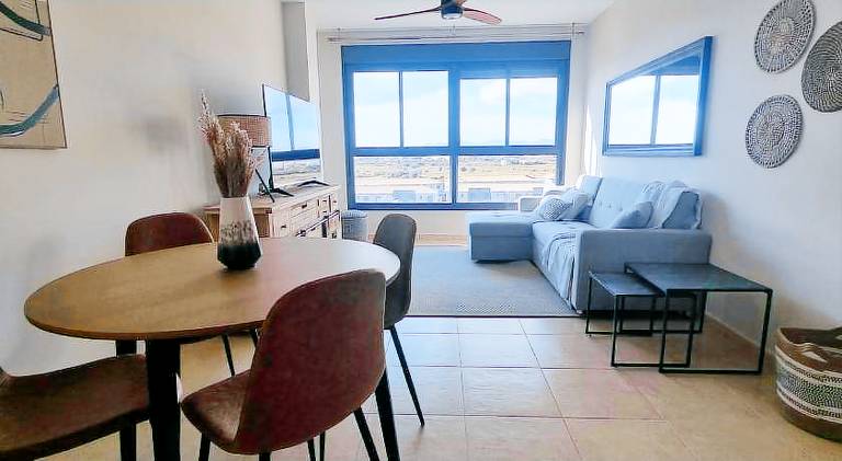 Pleasant apartment with pool | Pet-friendly — photo 2