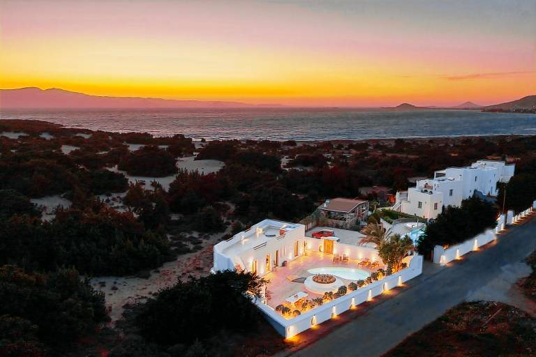 Spacious Naxos Villa Elegant Villa 4 Bedrooms