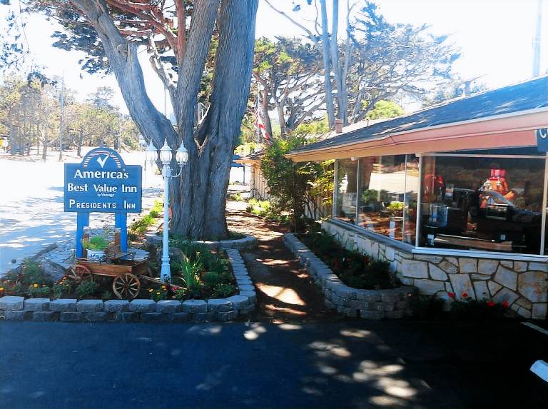 motorest Monterey