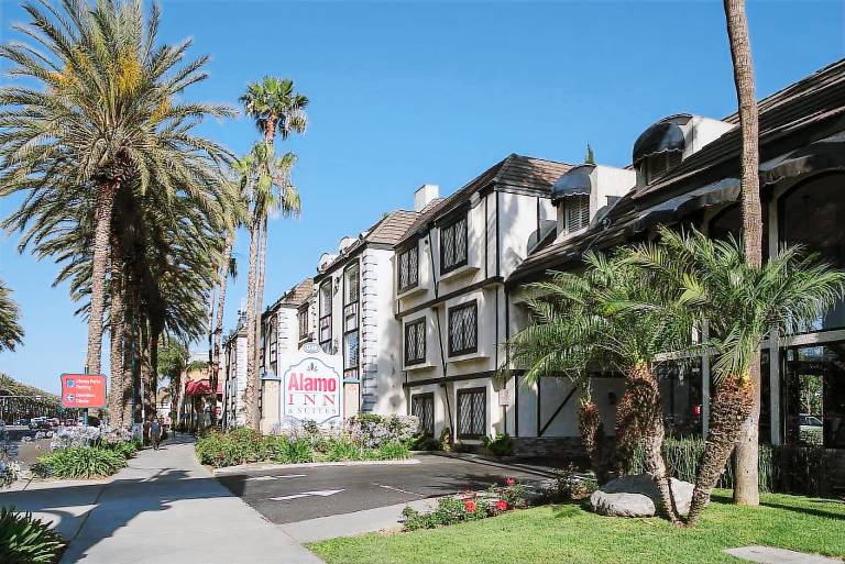 Alamo Inn and Suites Convention Center