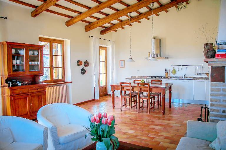 Cozy Retreat in Beautiful Marche Italy — photo 2