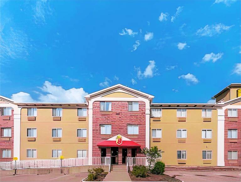 Super 8 By Wyndham Denton in Denton, TX