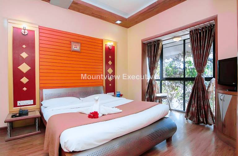 Mount View Executive in Jaoli