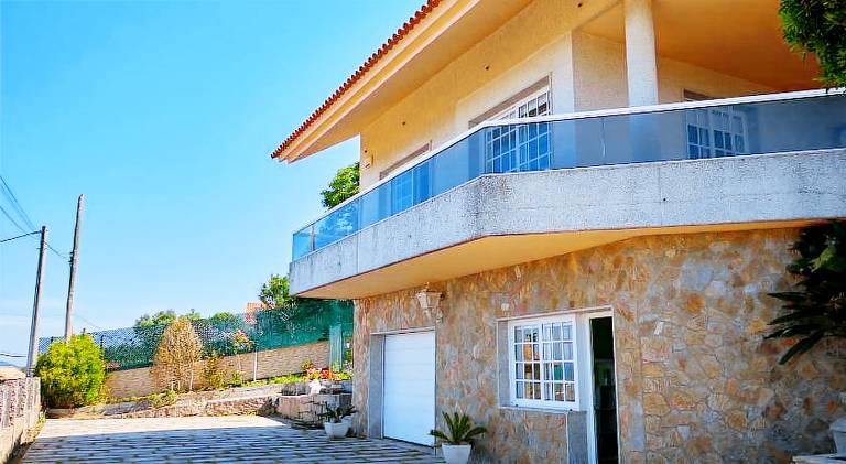 Fully equipped pleasant house with private pool, barbeque & patio | Close to the beach | Perfect for remote work | Pets allowed — photo 4