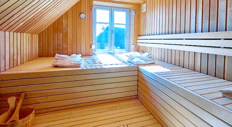 Landhaus Max in Moritzdorf - Luxus unter Reet mit Seeblick, Kamin, Sauna — photo 5