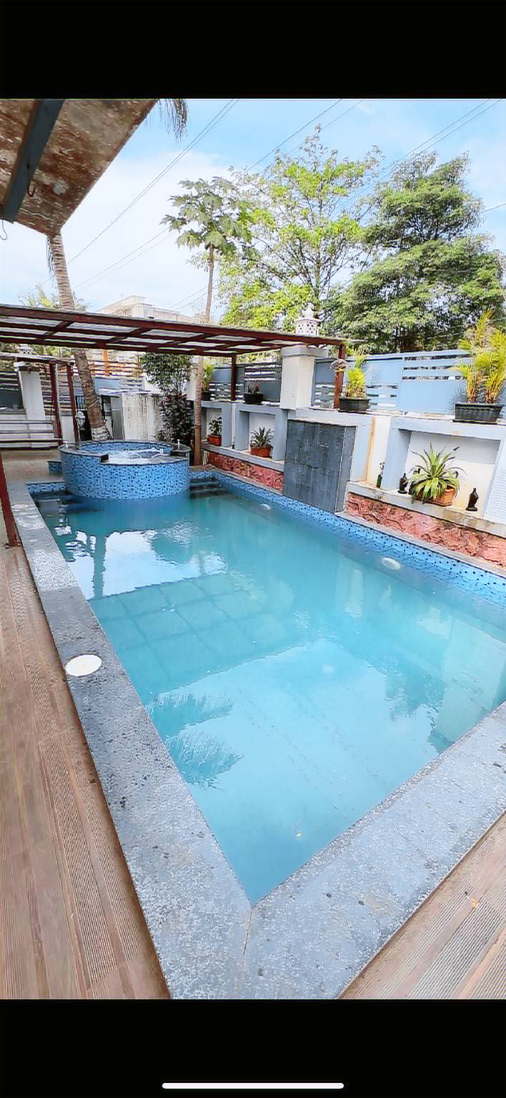 Lovely villa with yard, barbecue & pool | Pets allowed — photo 3