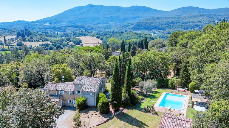 Villa with patio, private pool & BBQ | Garden view — photo 2