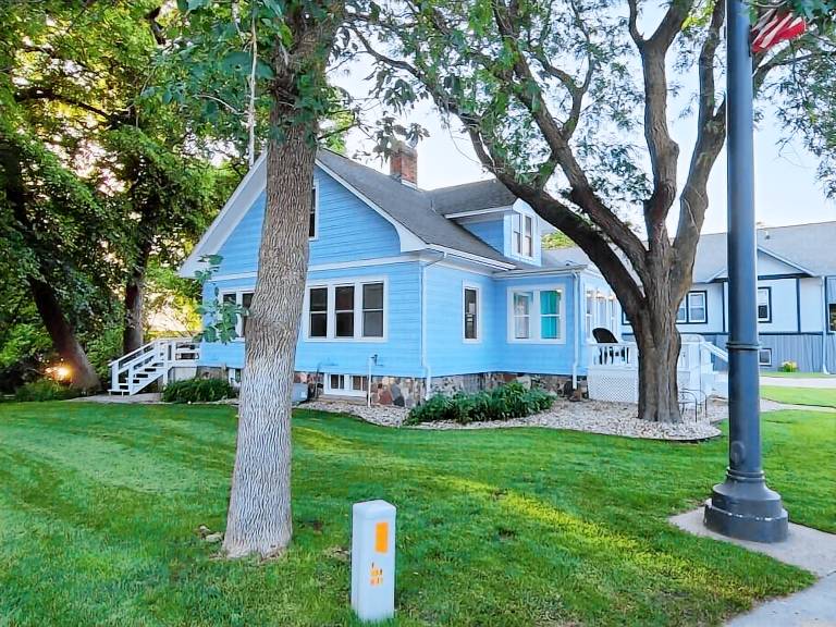 House Arnolds Park