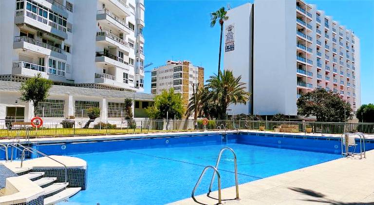 Holiday apartment with private pool, terrace & garden | Beach nearby | Suitable for remote work | Pets are welcome — photo 3