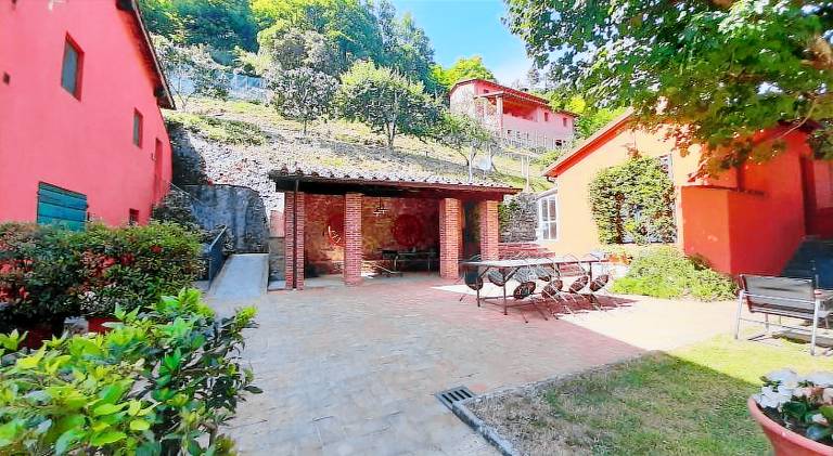 Farm with barbecue, terrace & pool — photo 5
