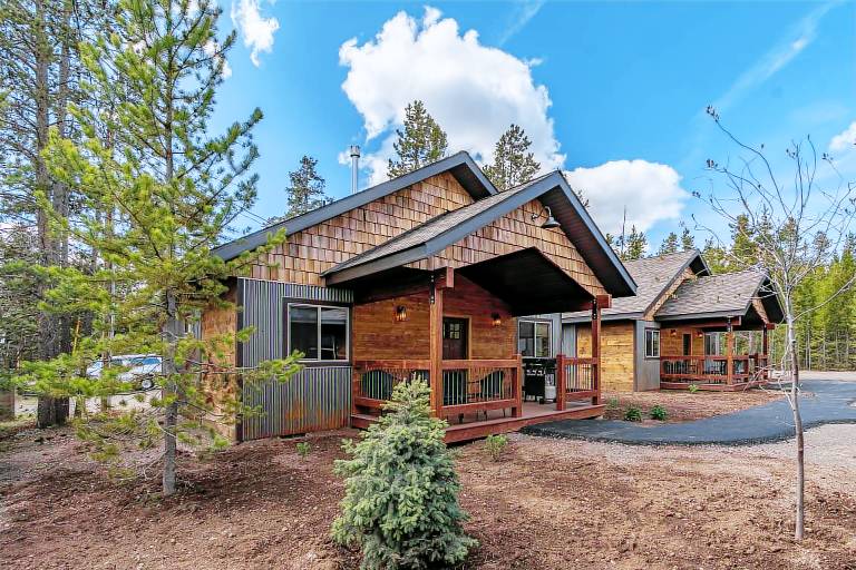 Cabin West Yellowstone