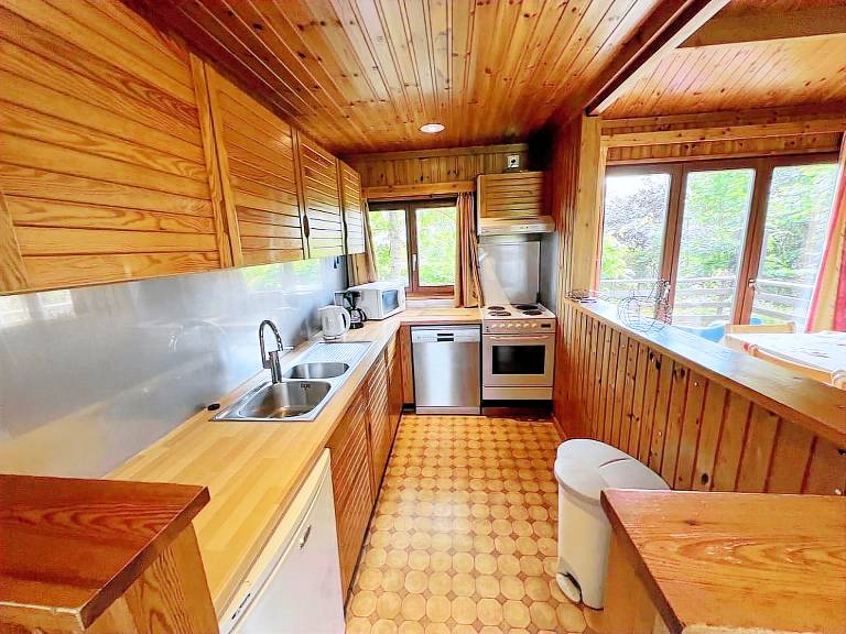 Child-friendly vacation home with terrace, BBQ & garden | Pet-friendly — photo 5