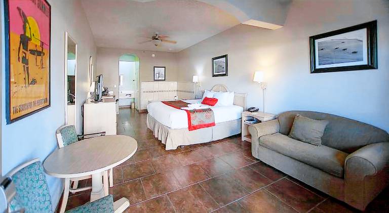 Ramada by Wyndham & Suites South Padre Island — photo 2