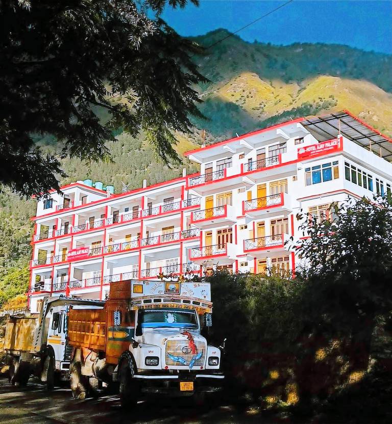Hotel Ajay Palace