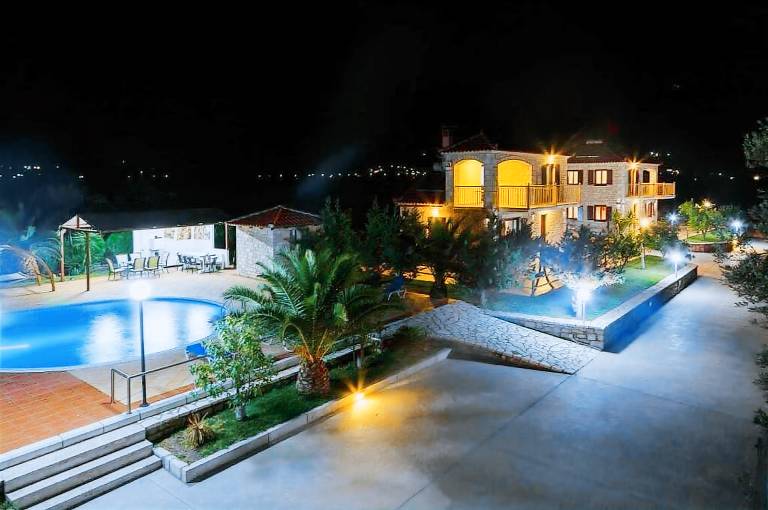 Villa  Paralio Astros