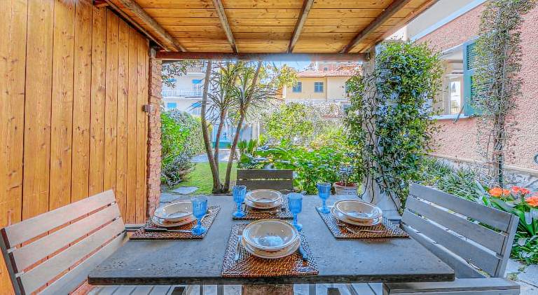 Holiday apartment with 3 rooms for 5 persons — photo 5