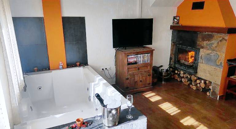 Apartment with jacuzzi in Cuenca