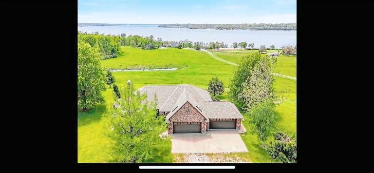 House Sonora Township