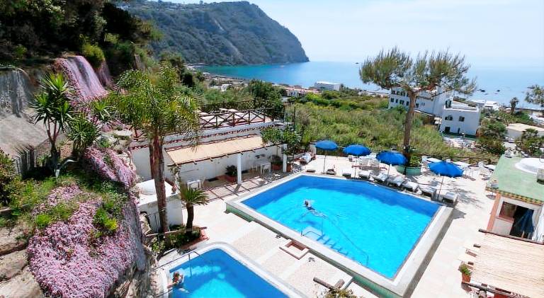 Hotel Villa Bianca in Serrara Fontana