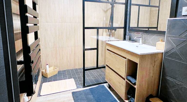 Villa with jacuzzi & sauna — photo 2