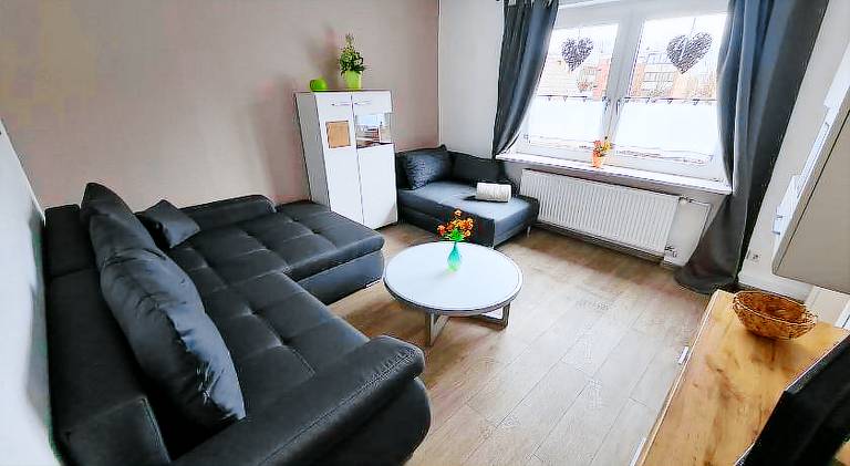 Charming apartment | Pets allowed in Emden
