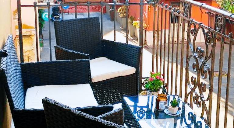 Holiday apartment with 1 room for 4 persons in Pozzuoli