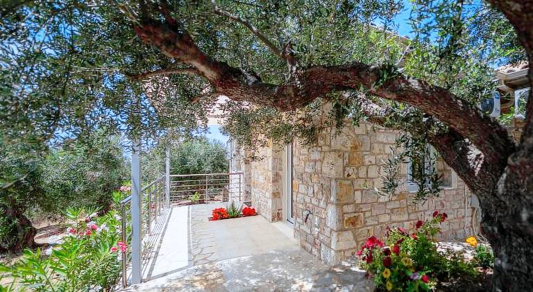 Charming vacation home | Pets are welcome in Pylos-Nestoras