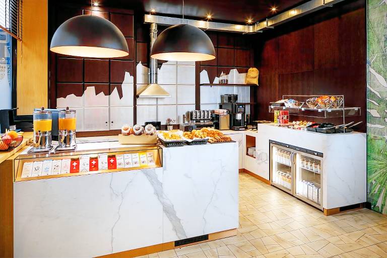 Swiss Chocolate Hotel by Fassbind Lausanne — photo 4