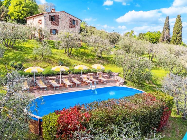 Ferienhaus in Lucciana, Castel San Gimignano für max. 8 Personen Ferienhaus in Lucciana, Castel San Gimignano für max. 8 Personen